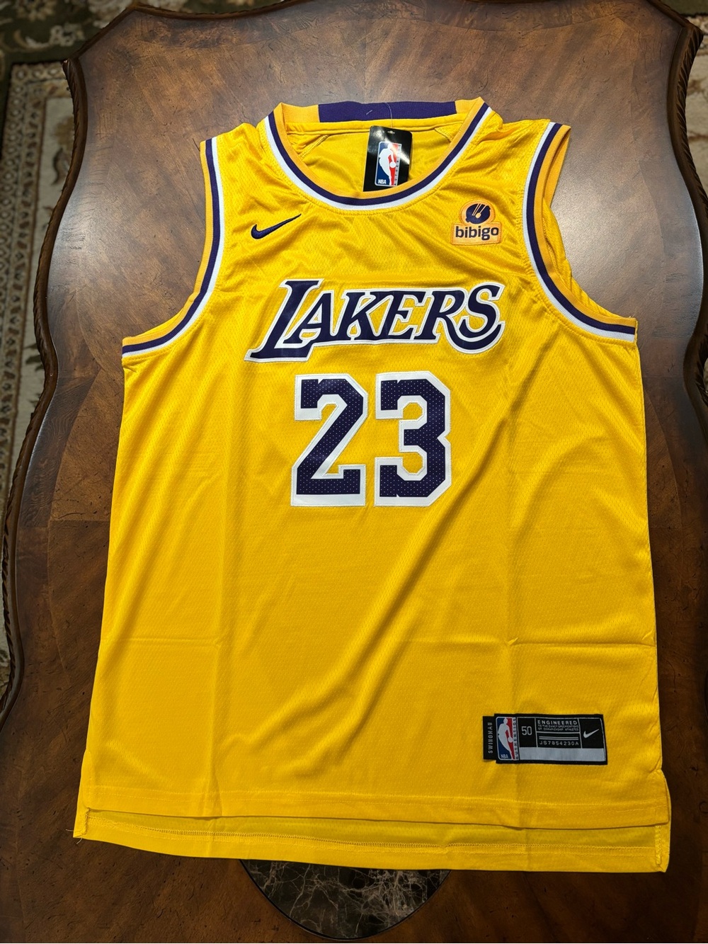 Los Angeles Lakers LeBron James Yellow Nike Jersey Size 50(XL)